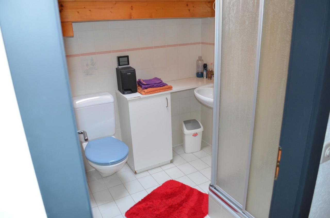 Logement Chez L'Habitant Etage Independant Grône Exterior foto